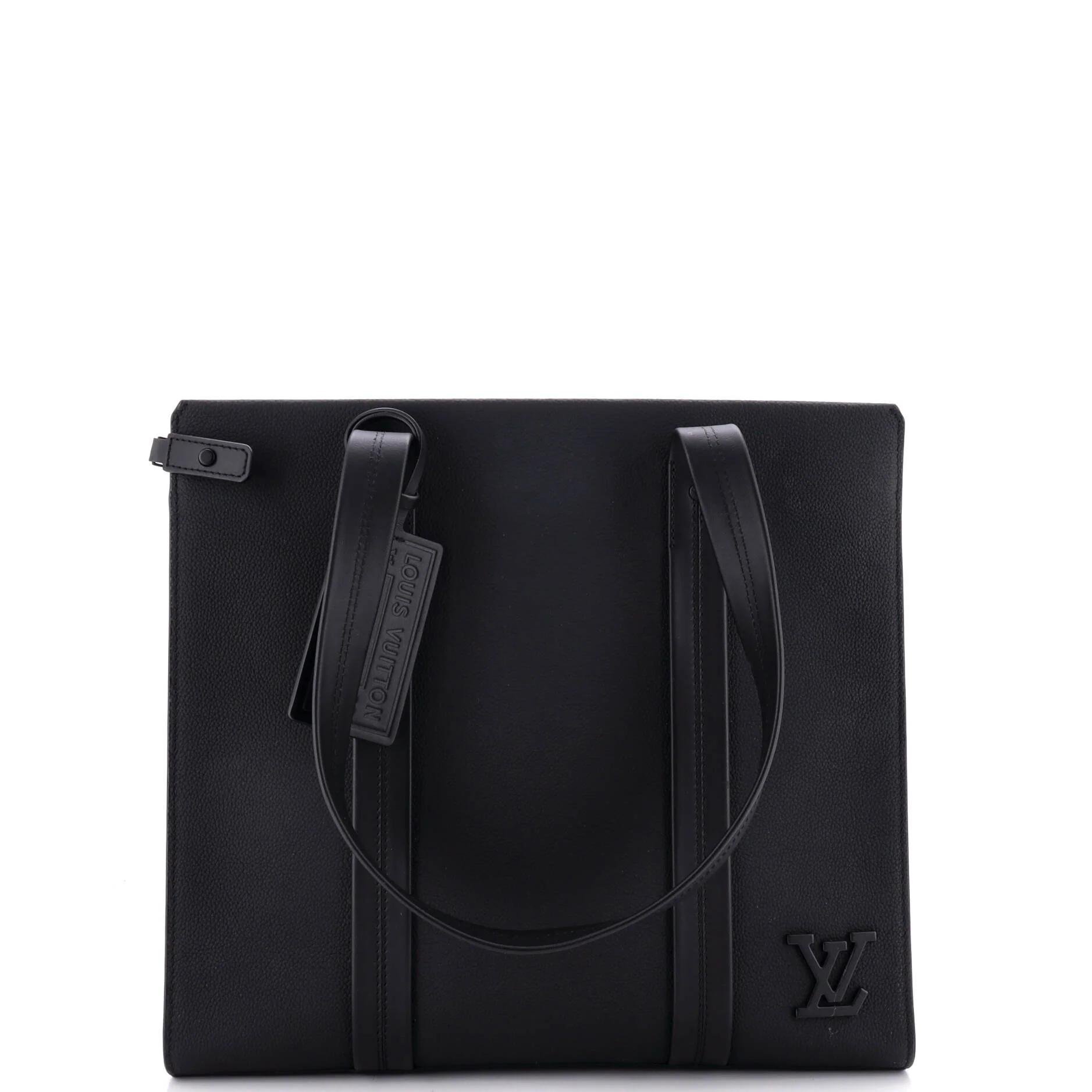 Leather tote
