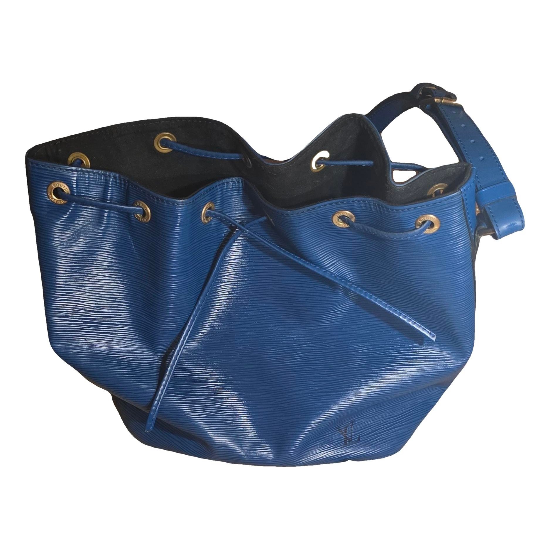 Noé leather handbag