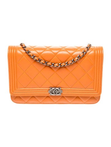Boy Wallet On Chain