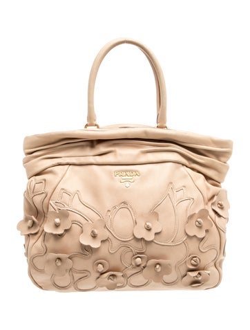 Signature Tote