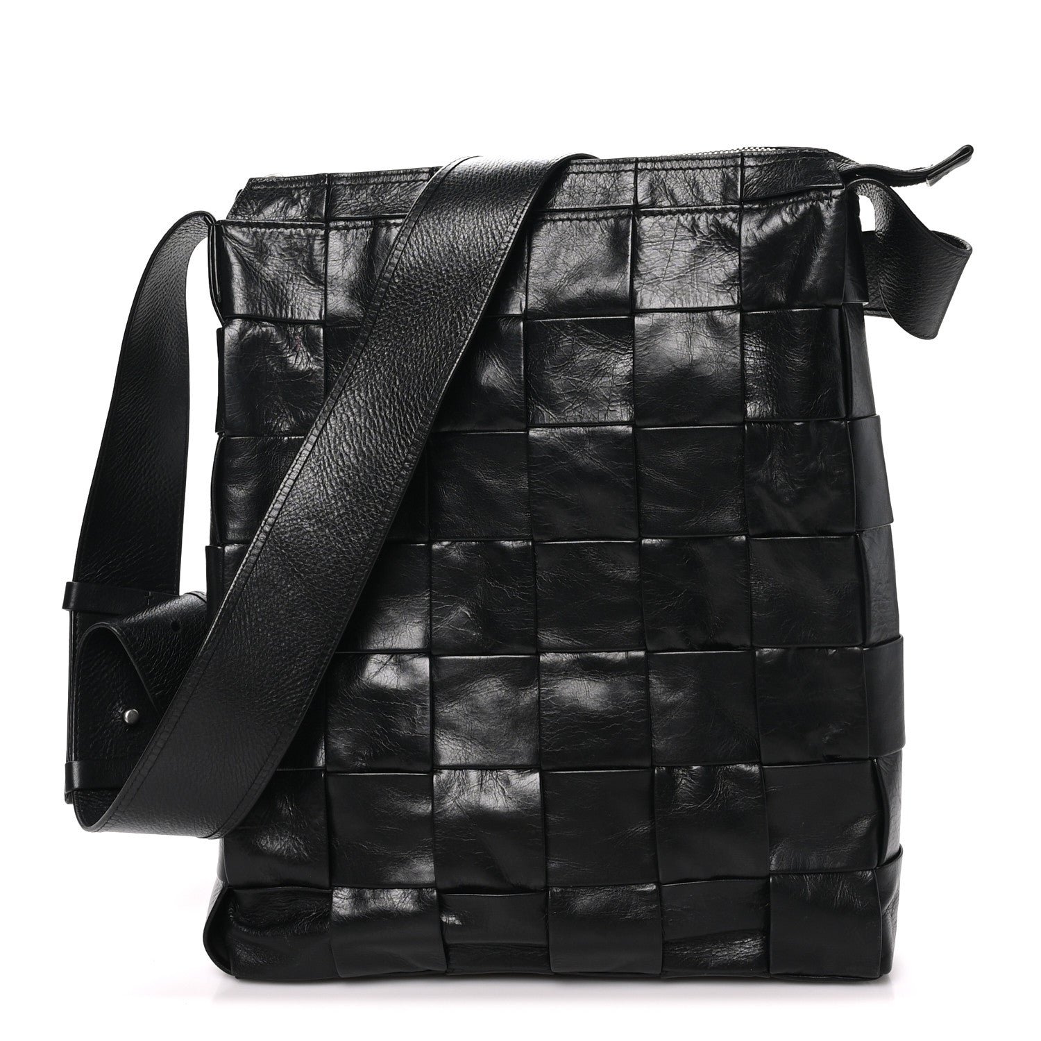 Bottega Veneta Paper Calfskin Maxi Intrecciato Cassette Messenger Black