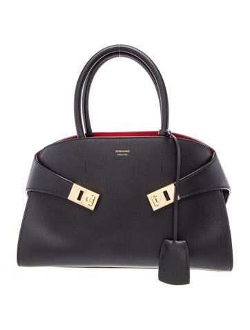 Leather Hug Medium