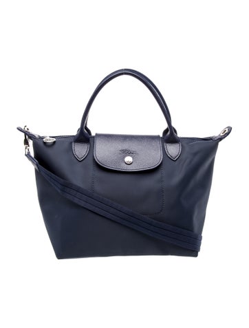 Nylon modele depose