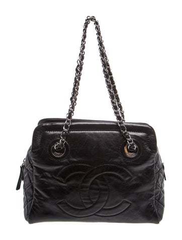Timeless CC Frame Shoulder Bag