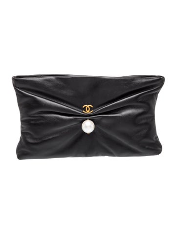 2025 CC Pearl Clutch