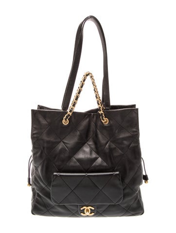2025 Quilted CC Shopping Bag