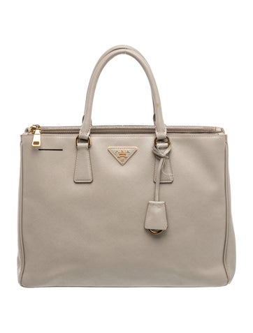 Saffiano Leather Galleria Double Zip Large