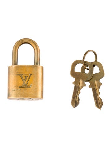 Louis Vuitton LV Monogram Estrela