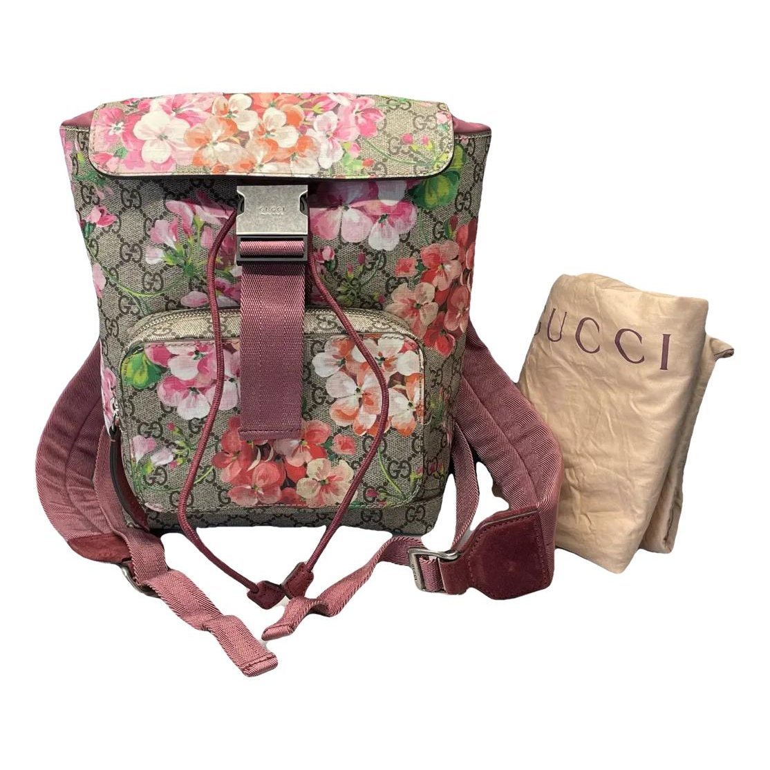 Cloth backpack