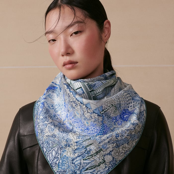 Les Folies Du Faubourg Scarf 90