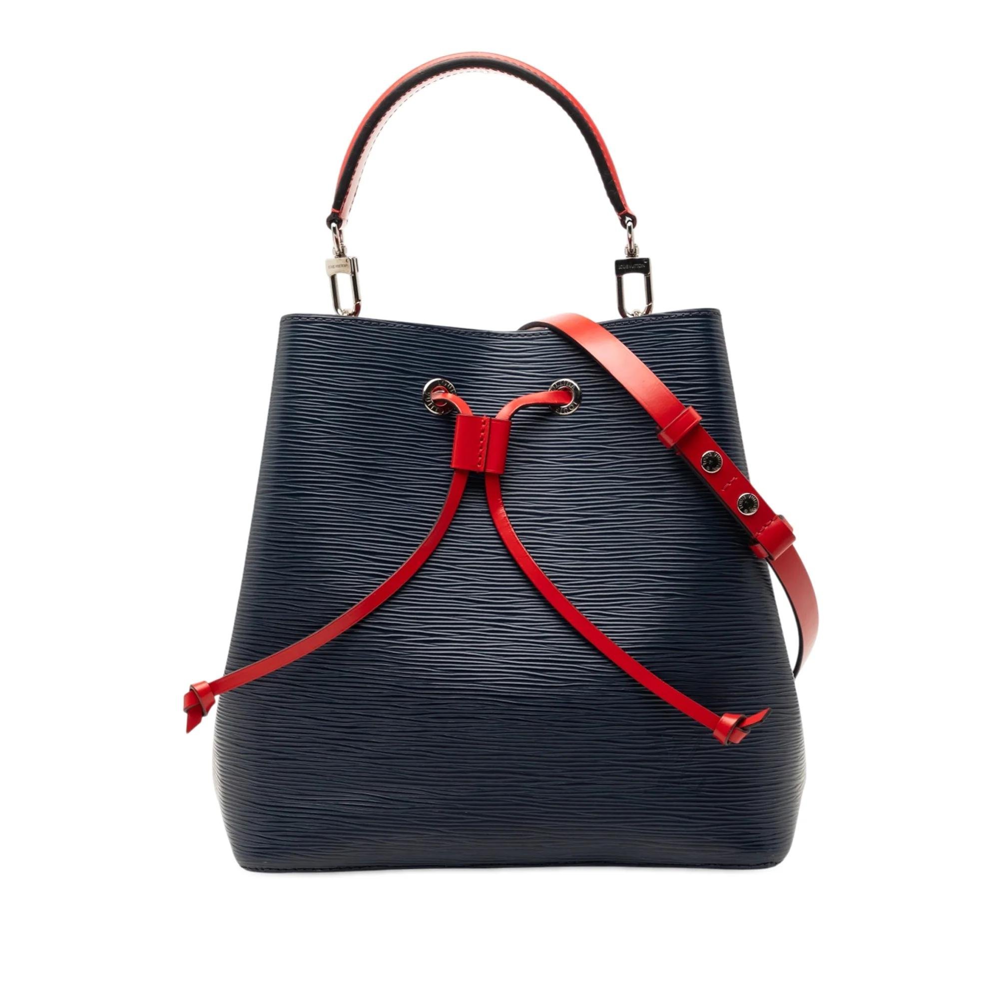 Bucket leather bag