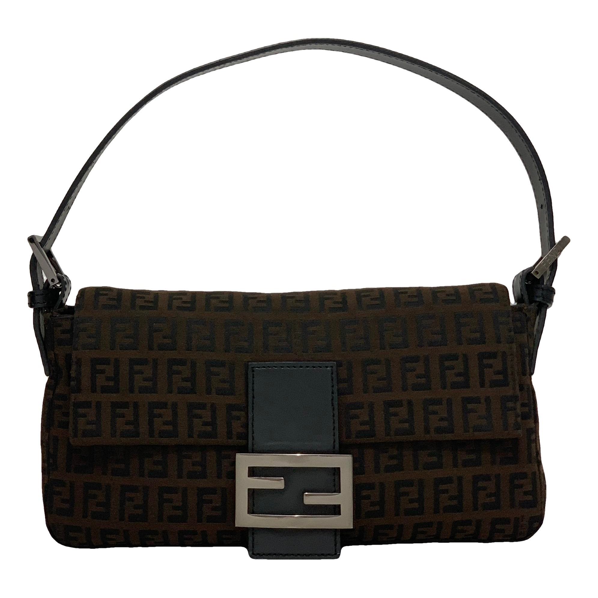 Baguette cloth handbag