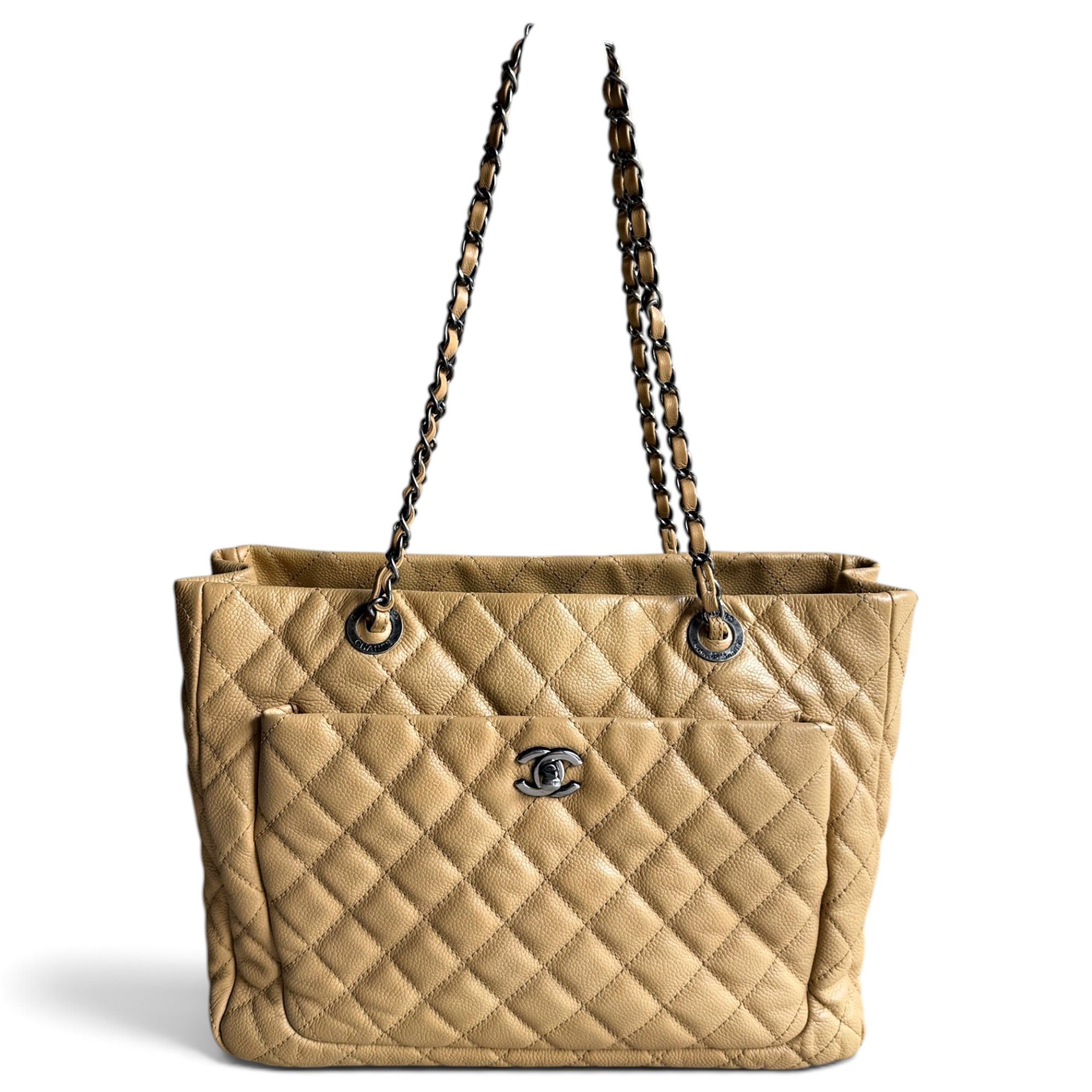 Classic CC Shopping leather tote