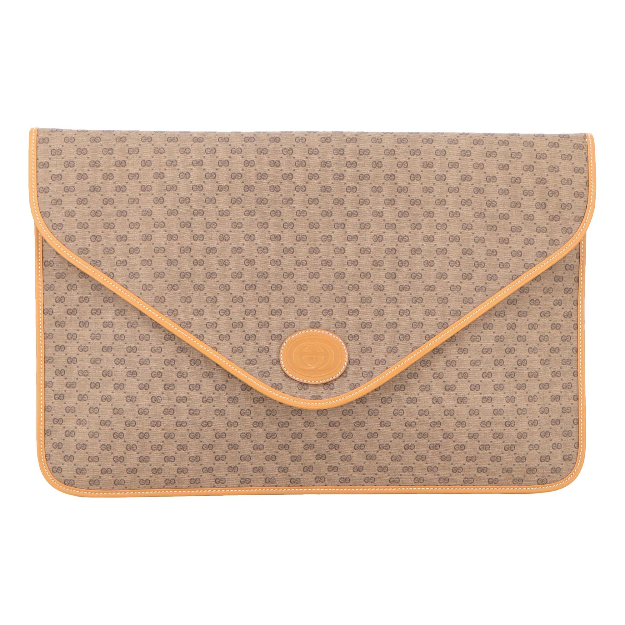 Leather clutch bag