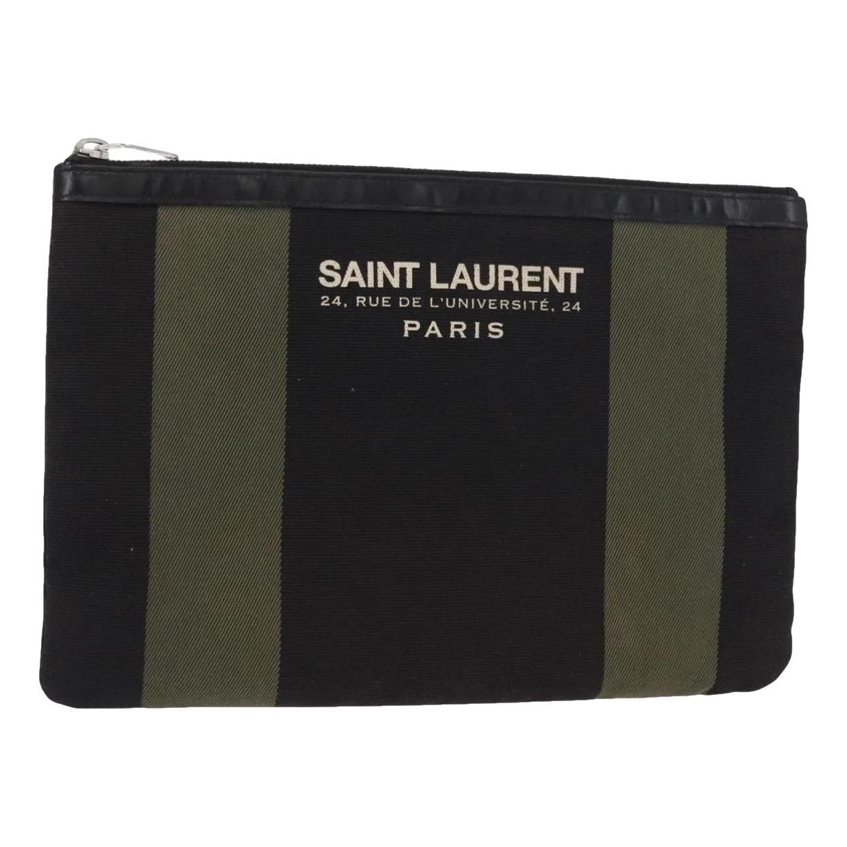 Clutch bag