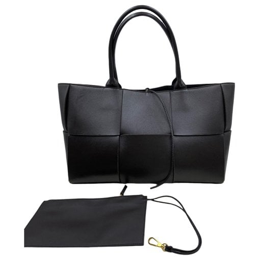 Arco leather tote