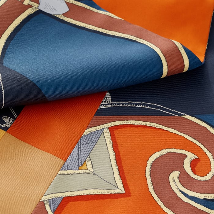 l'Instruction Du Roy Bayadere Souatine Triangle Scarf