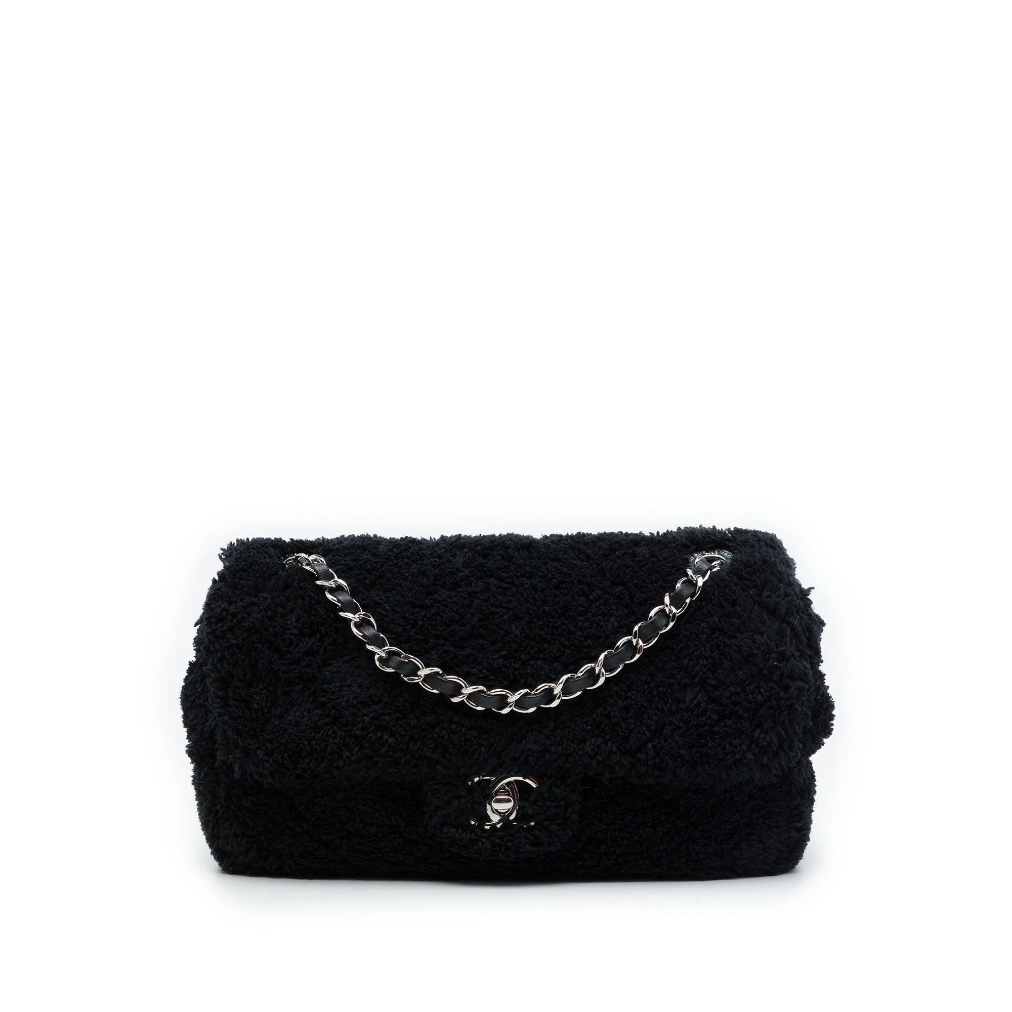 Timeless/Classique leather handbag
