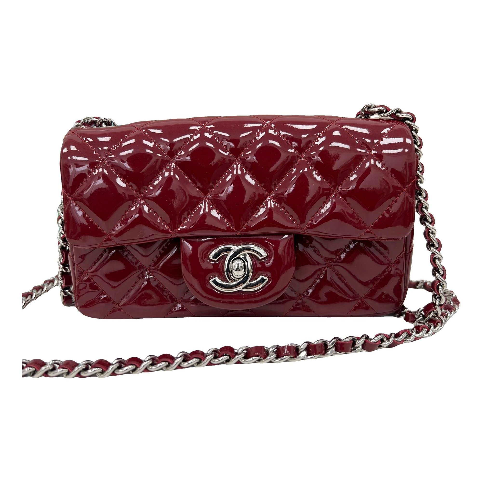 Timeless/Classique patent leather handbag