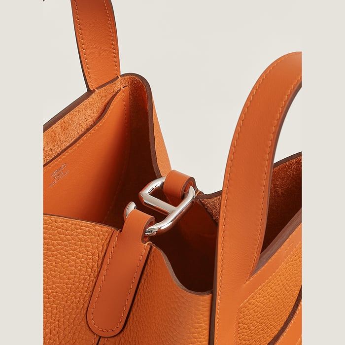 Orange Hermès In-the-loop 18 Bag