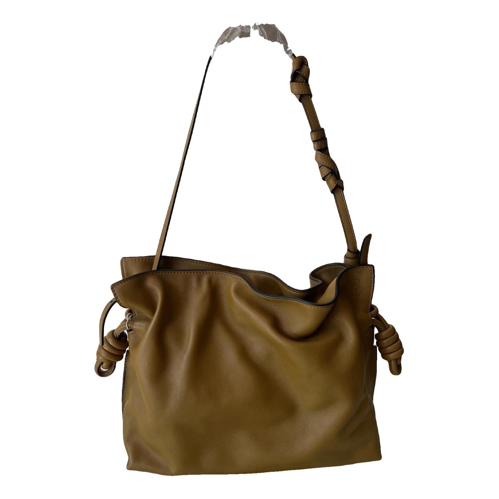Flamenco leather handbag