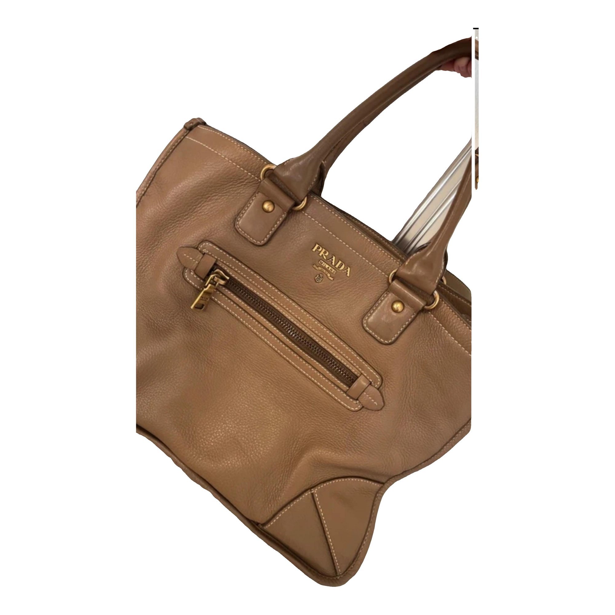 Leather handbag