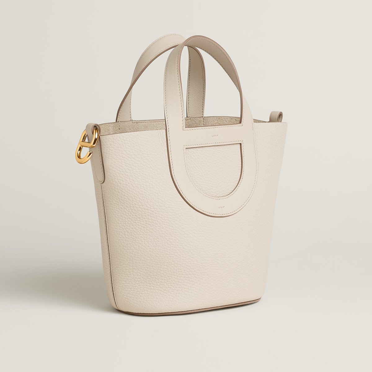 Hermès In-the-Loop 18 백