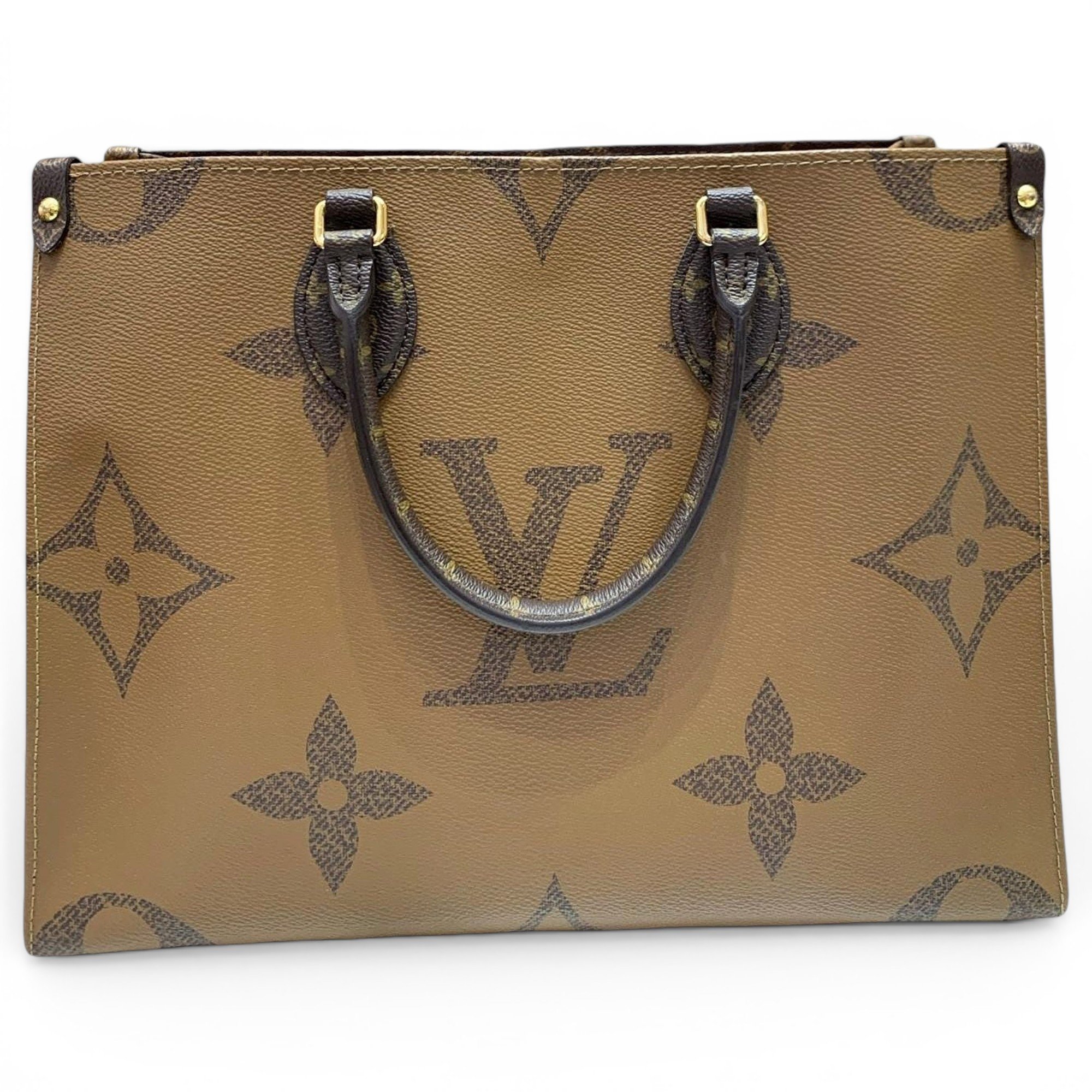 Onthego leather handbag