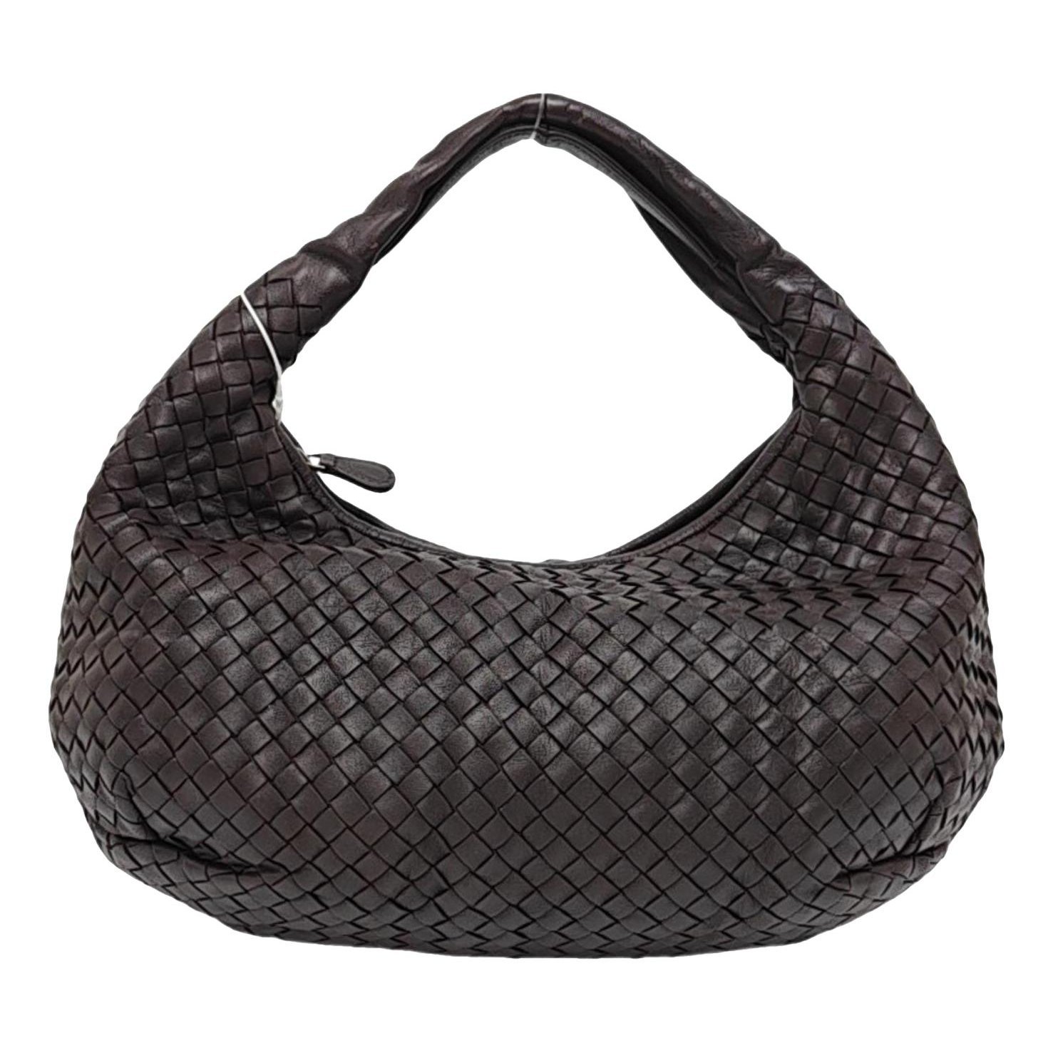 Veneta leather handbag
