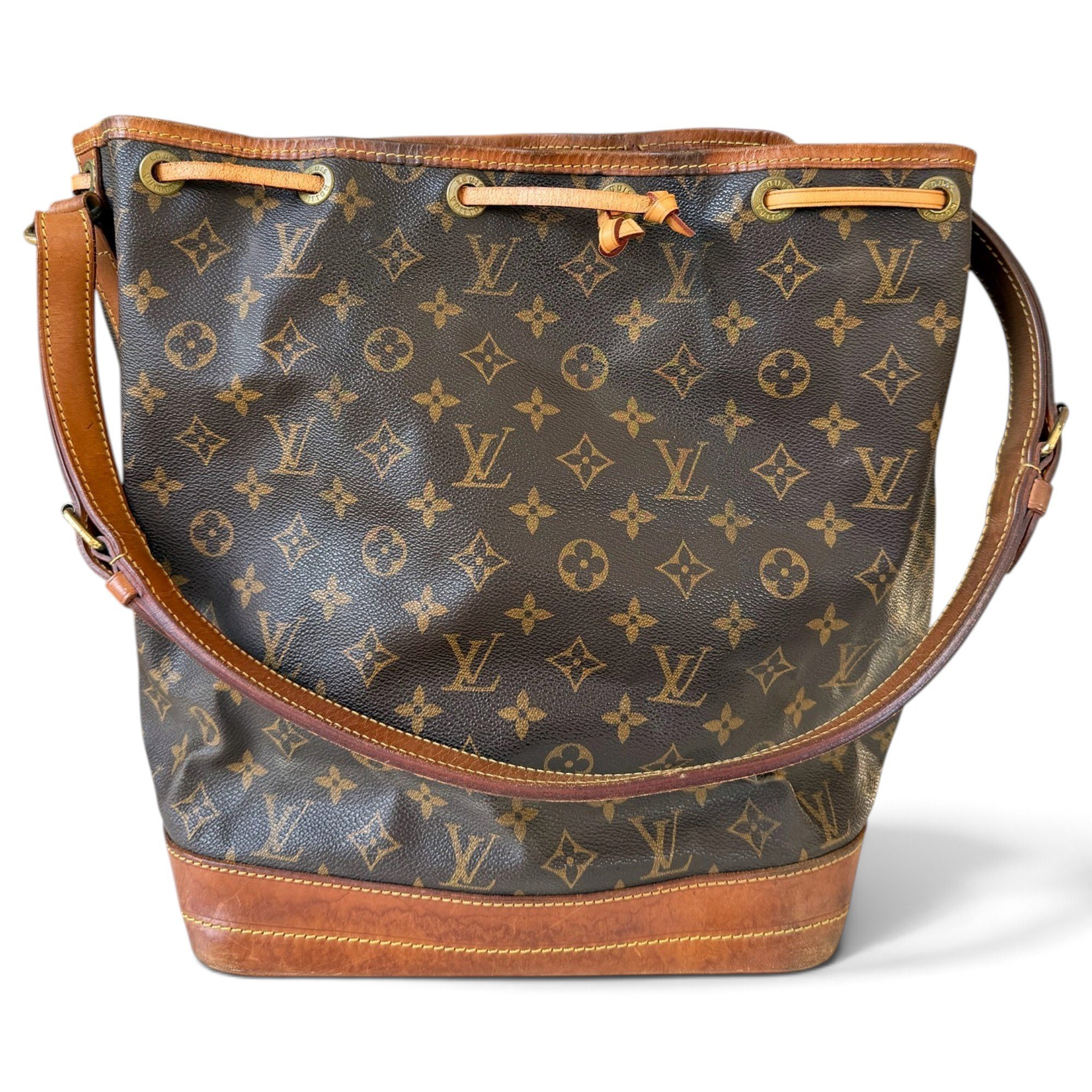 Noé leather handbag