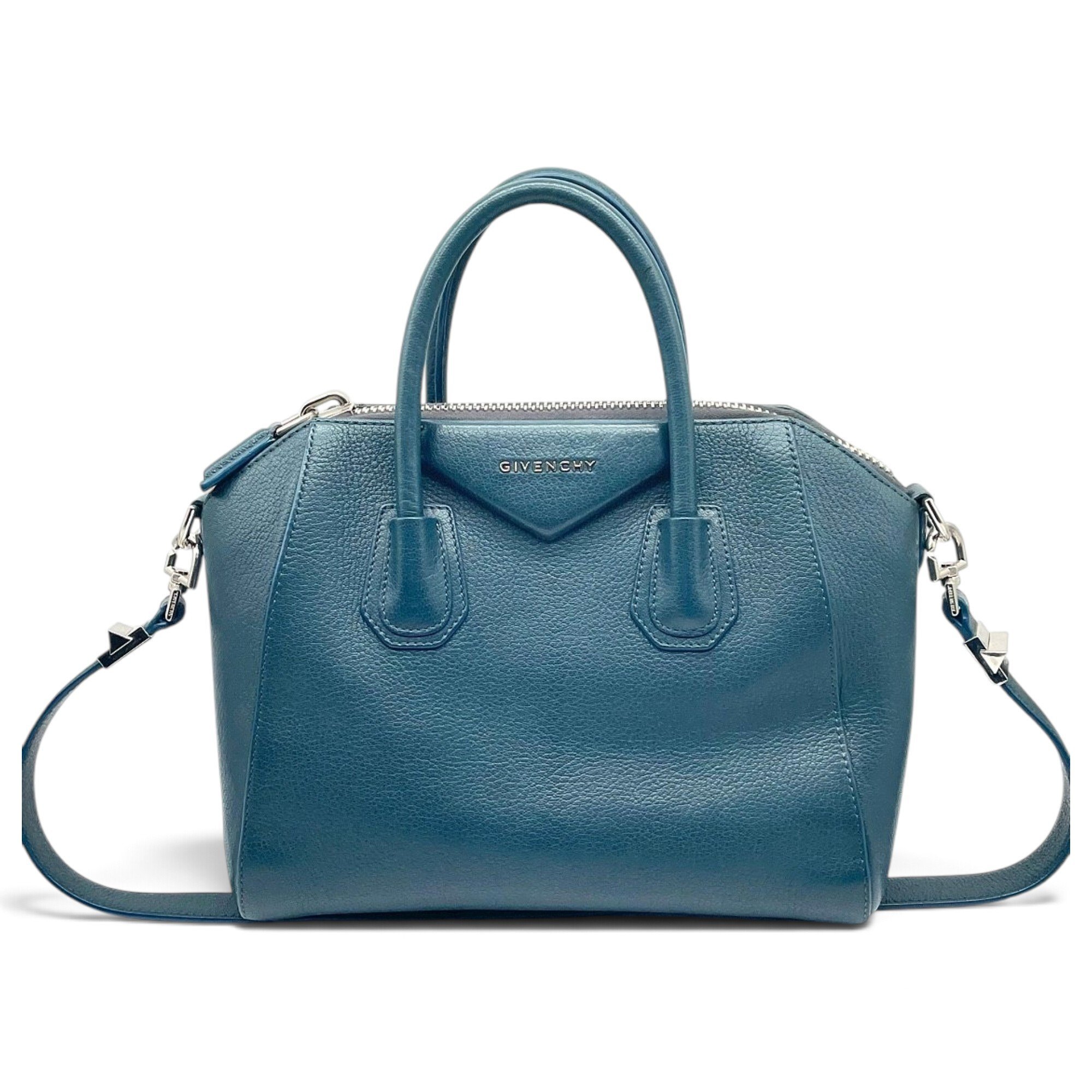 Antigona leather handbag