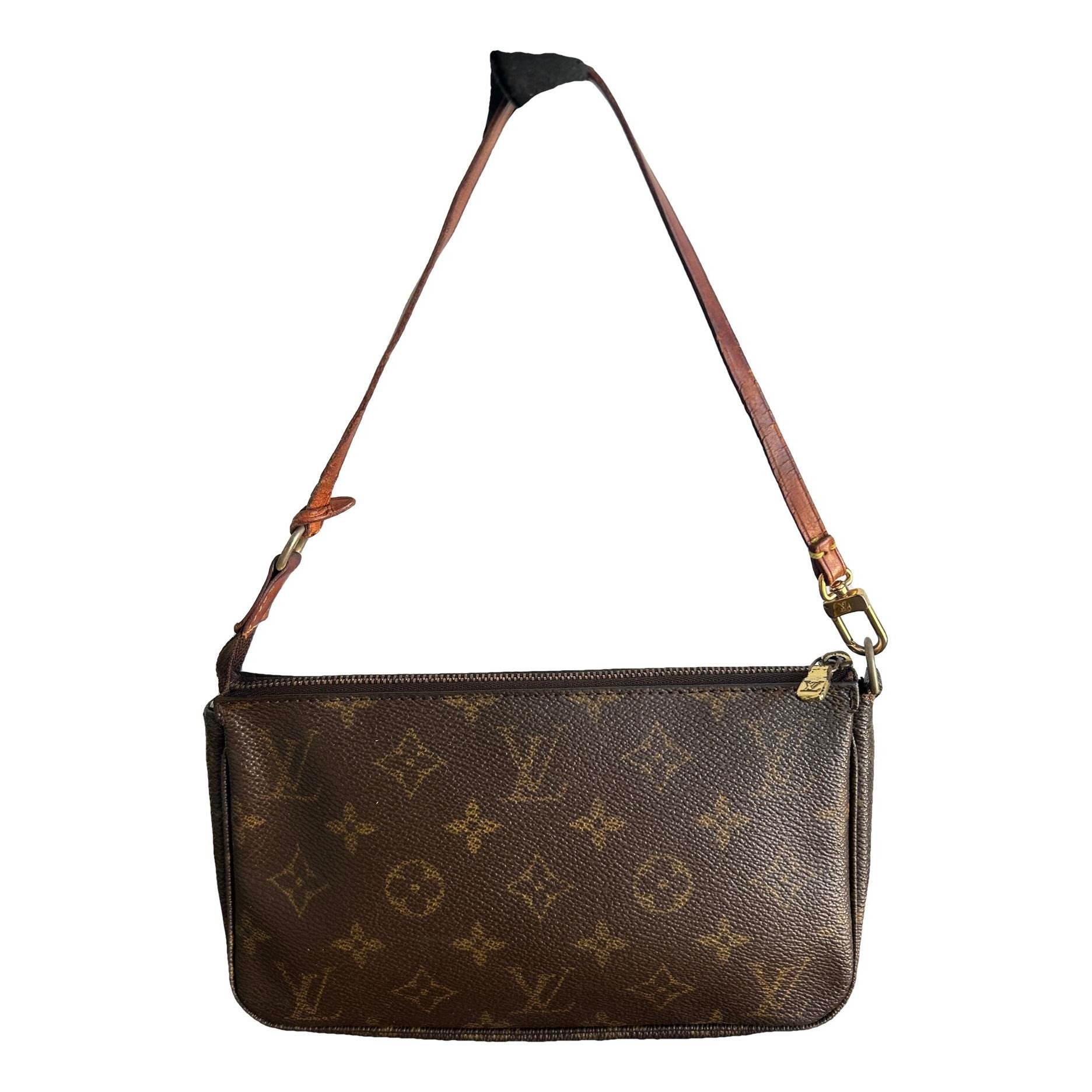 Pochette Accessoire leather handbag