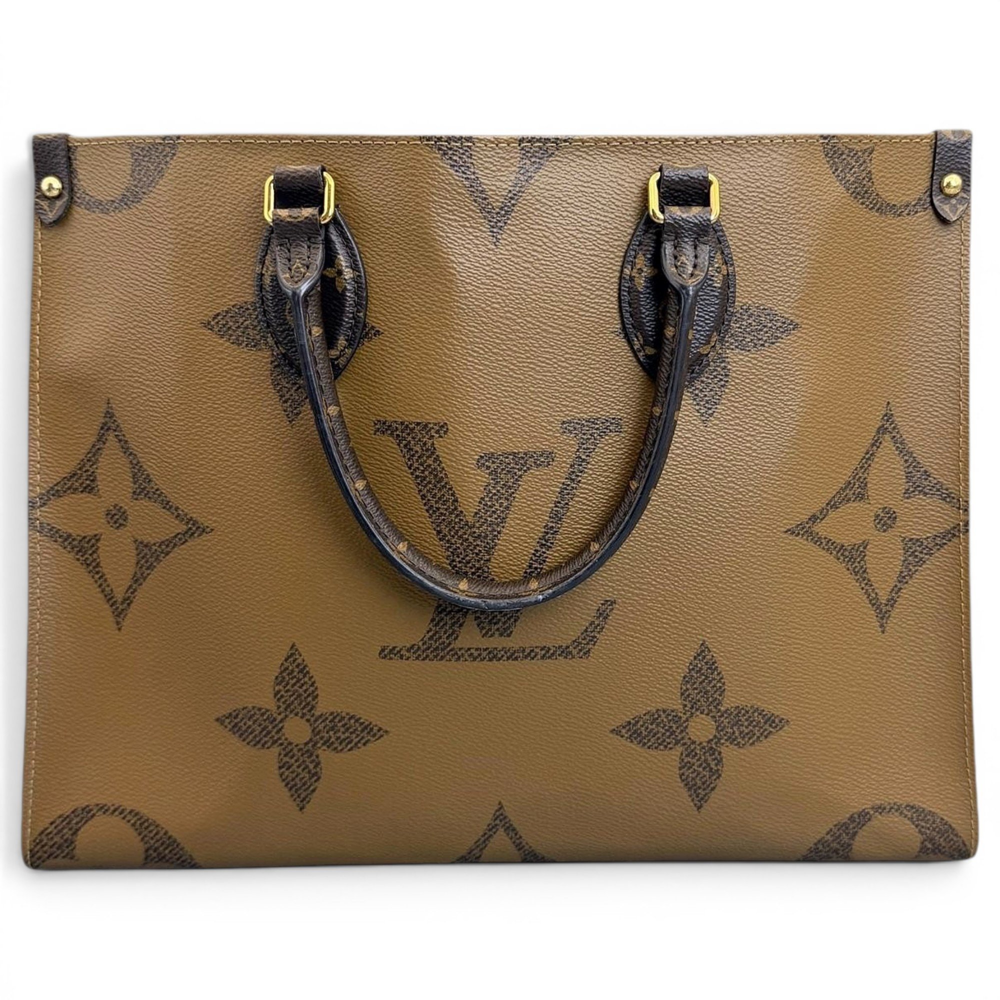 Onthego leather handbag