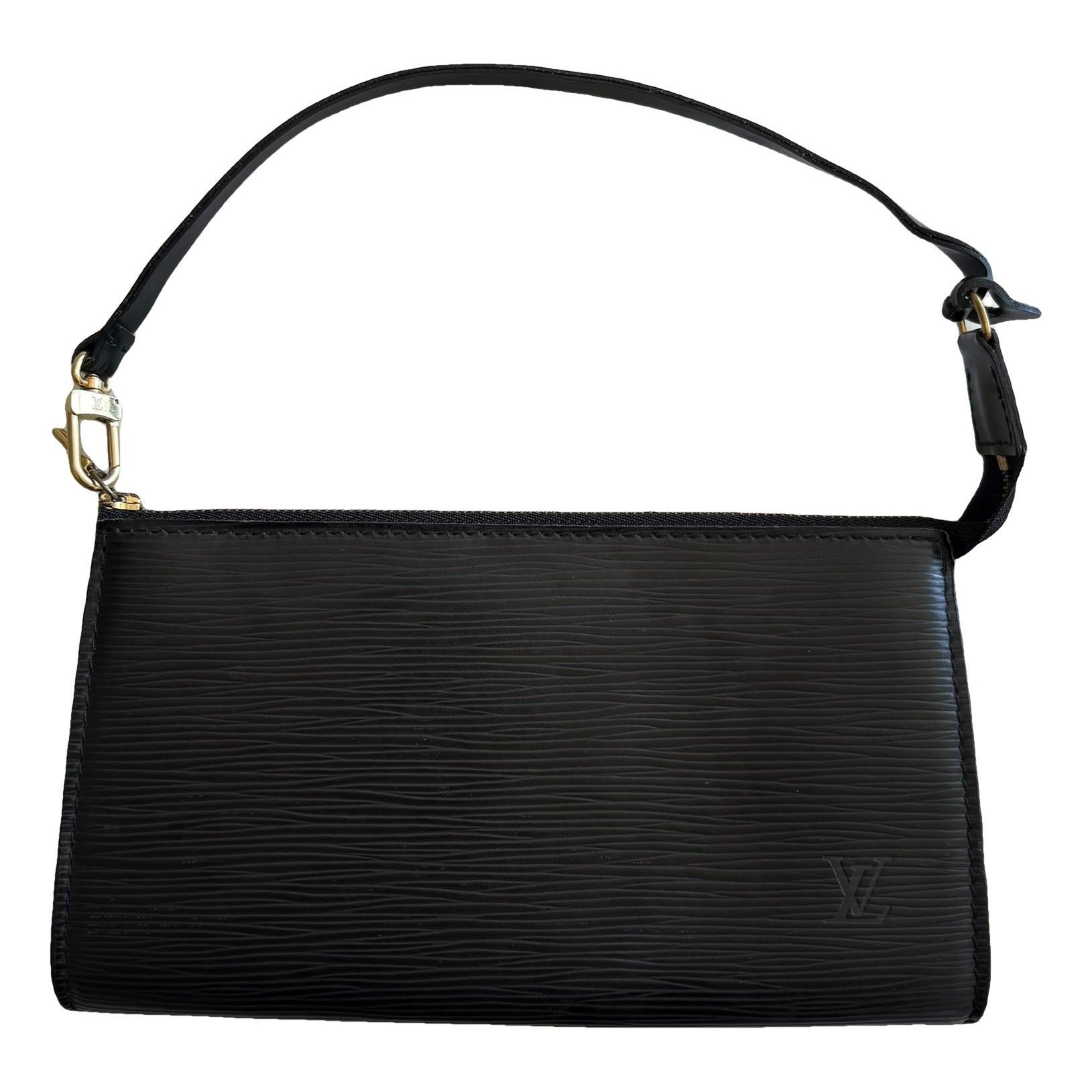 Louis Vuitton Pochette Accessoire leather handbag