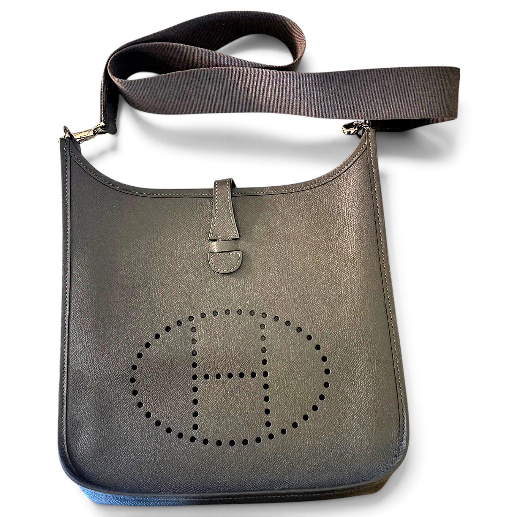 Evelyne leather crossbody bag