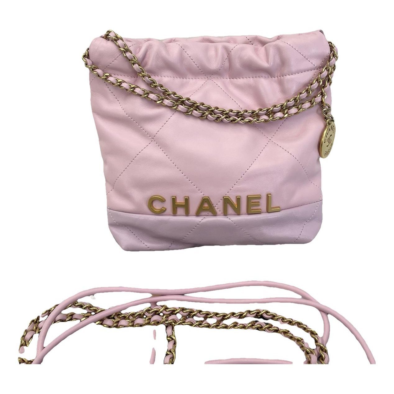 Chanel 22 leather handbag