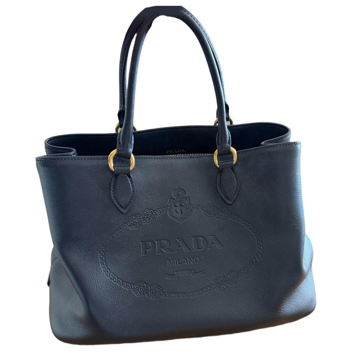 Buckle leather tote