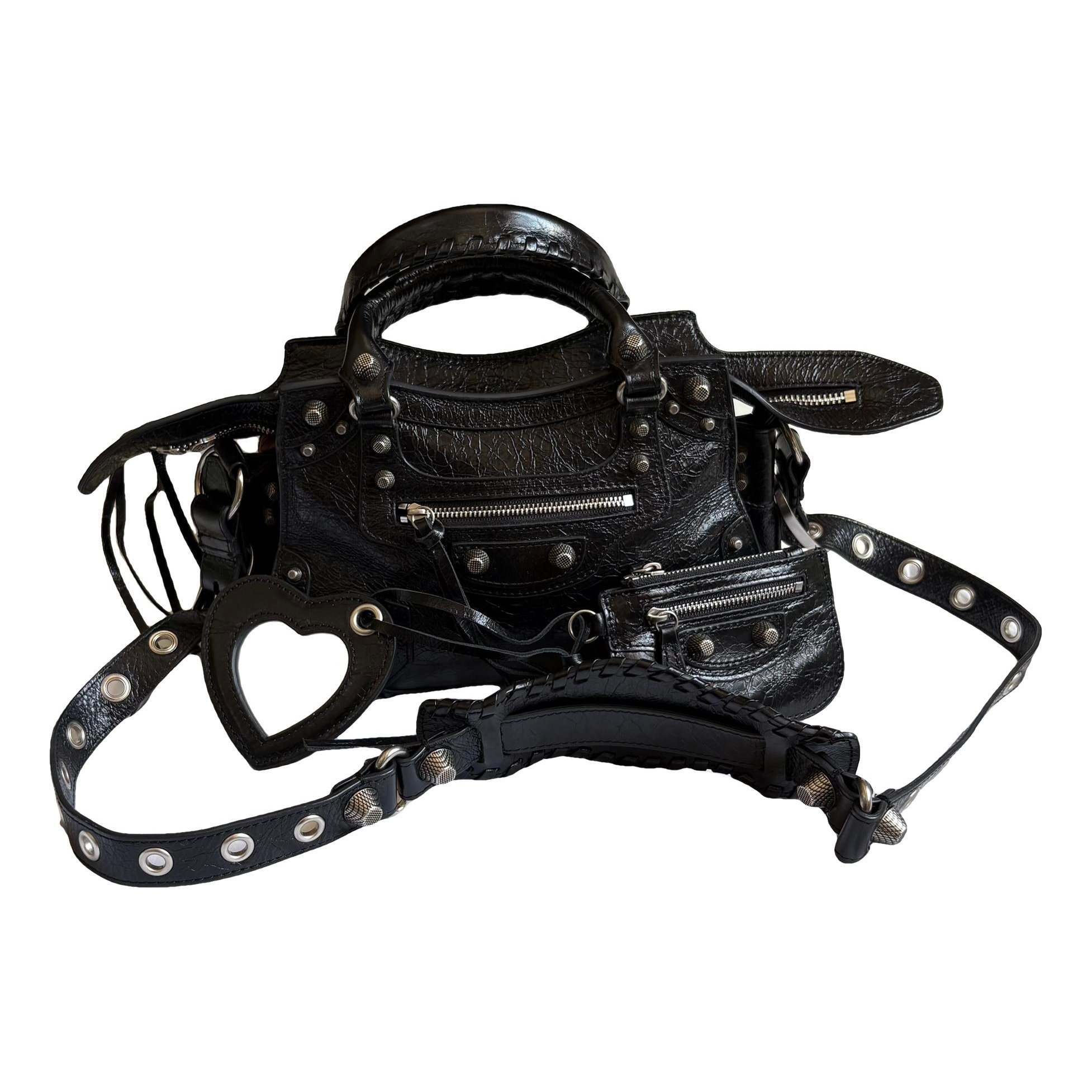 Neo Cagole City leather crossbody bag