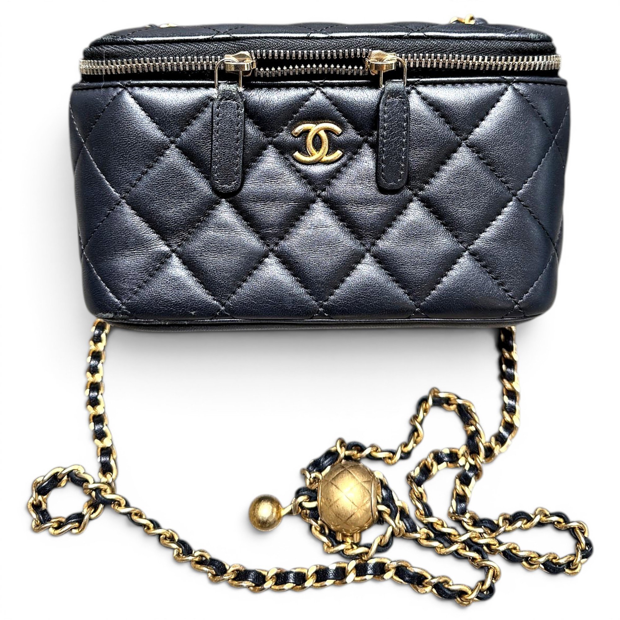 Trendy CC Vanity leather handbag