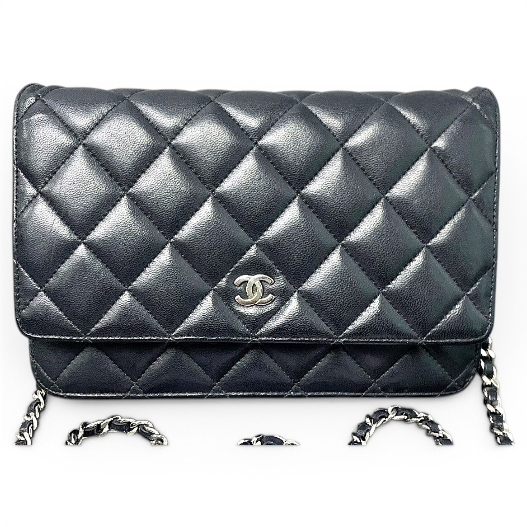 Wallet On Chain Timeless/Classique leather crossbody bag