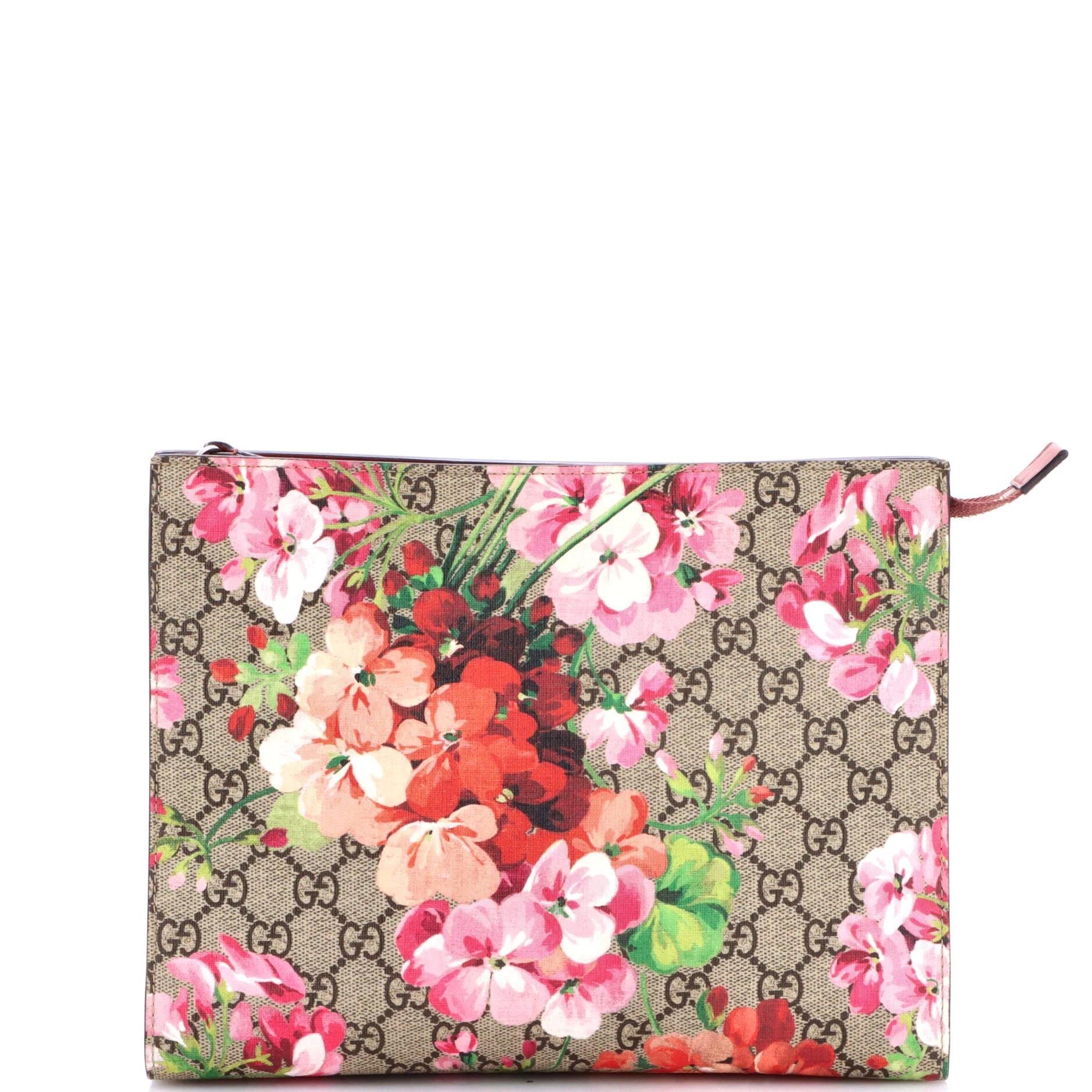 Cloth clutch bag