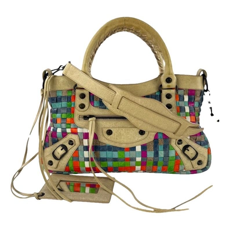 Leather handbag