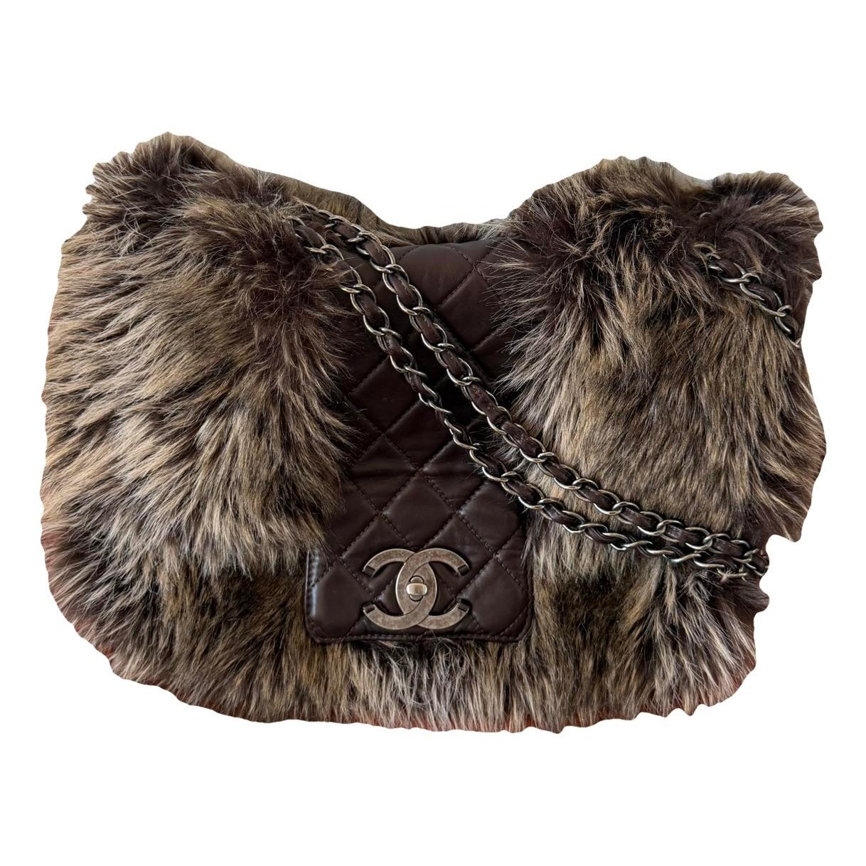 Timeless/Classique leather crossbody bag