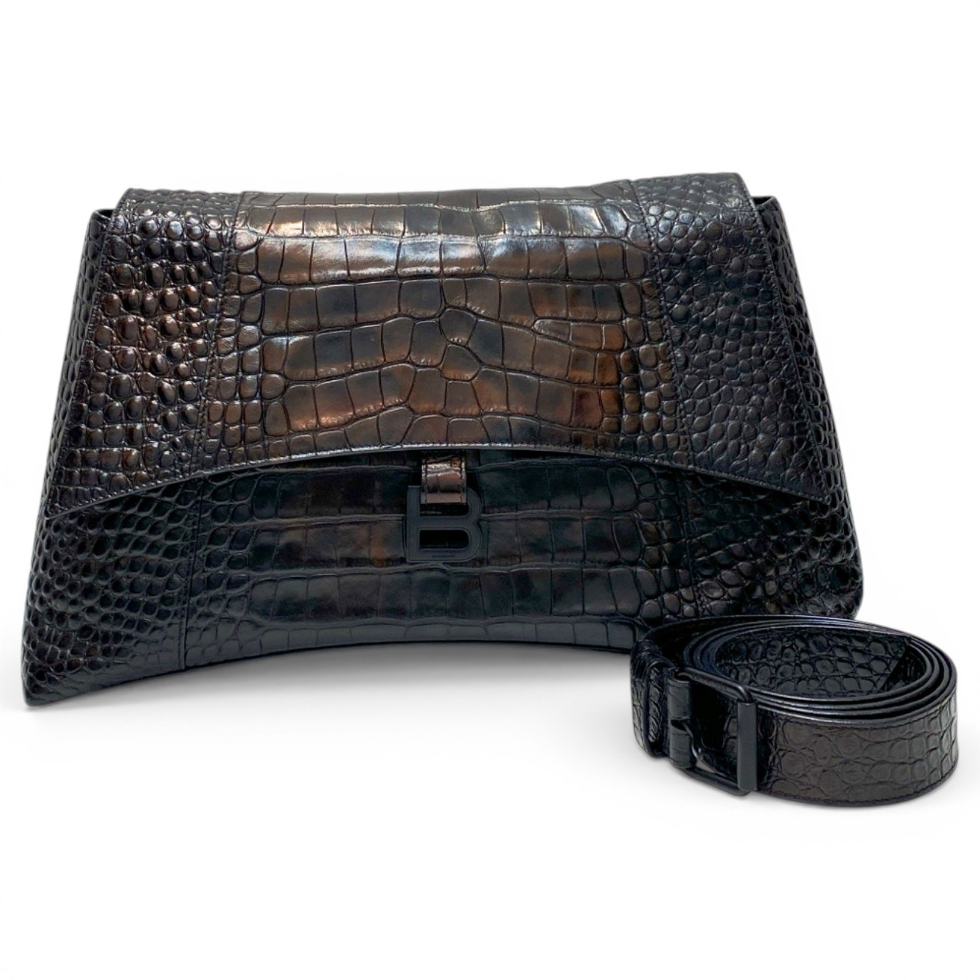 Downtown leather handbag
