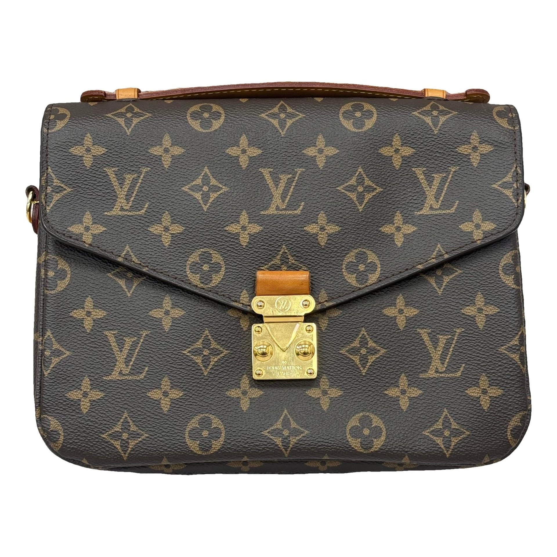 Metis leather handbag