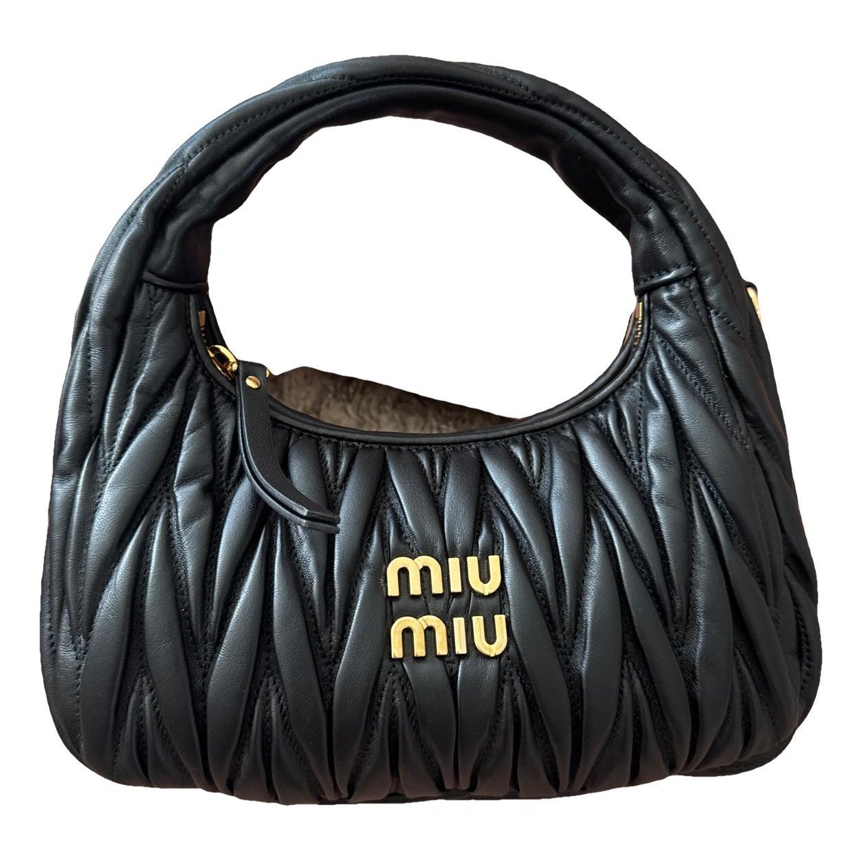 Matelassé leather handbag