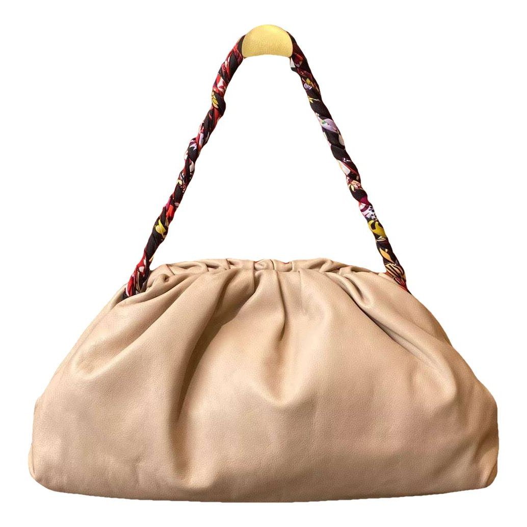 Pouch leather handbag