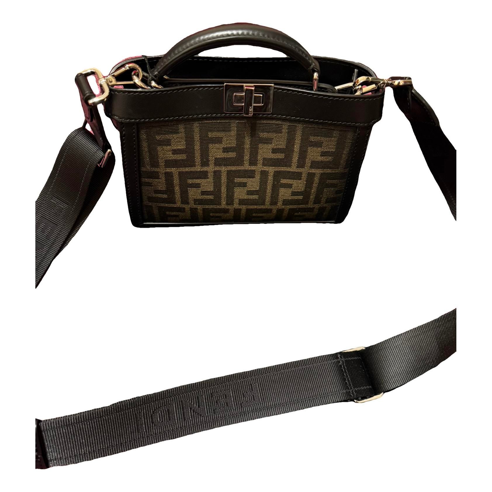 Peekaboo cloth handbag