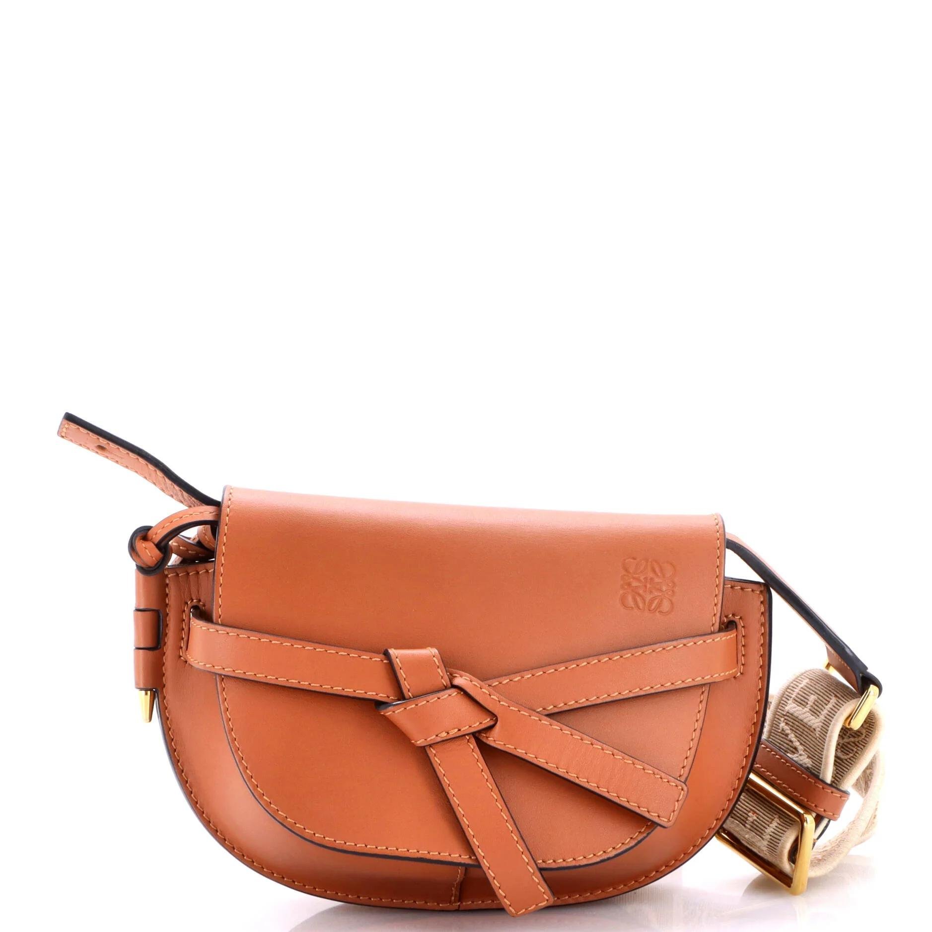 Leather crossbody bag
