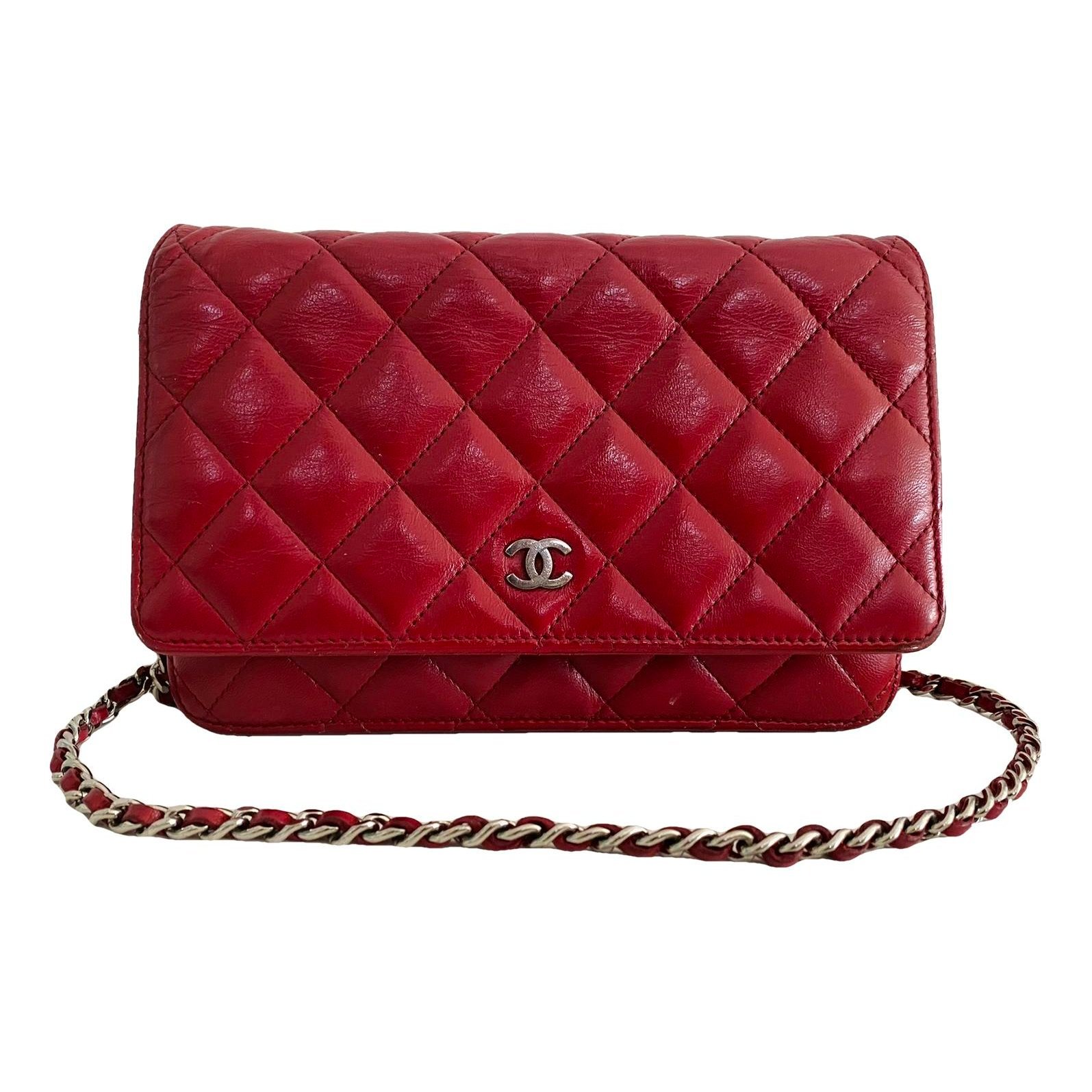 Wallet On Chain Timeless/Classique leather crossbody bag